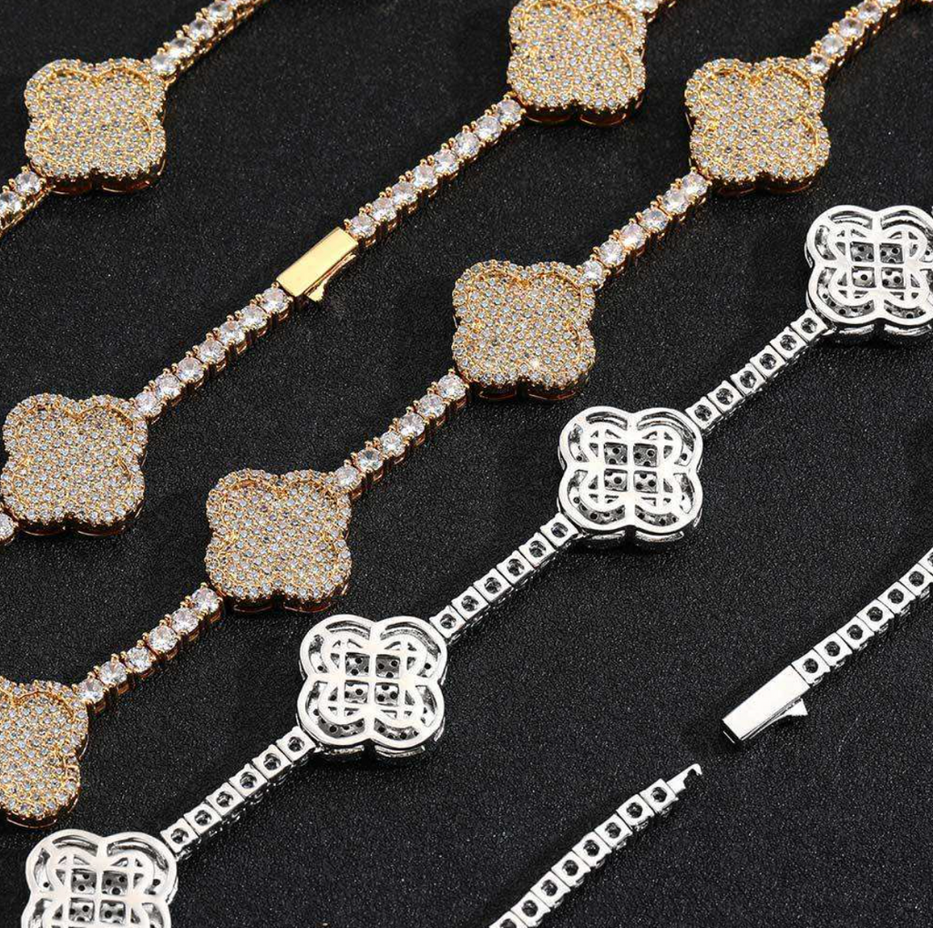 Heart-Cut Zircon Statement Pendant Necklace